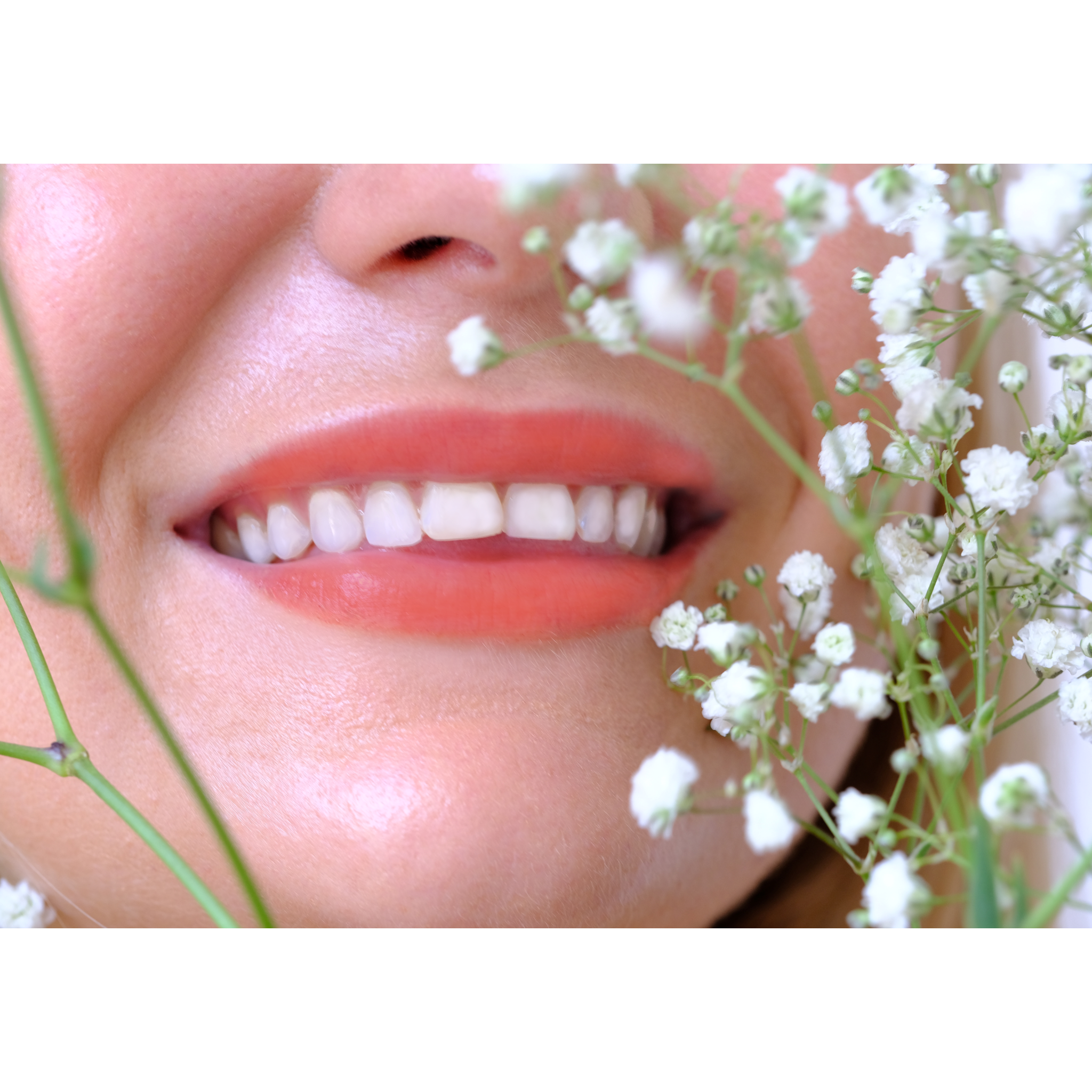 smiling vegan lipstick makeup colored from superfoods beets turmeric radish potato vegetable natural 